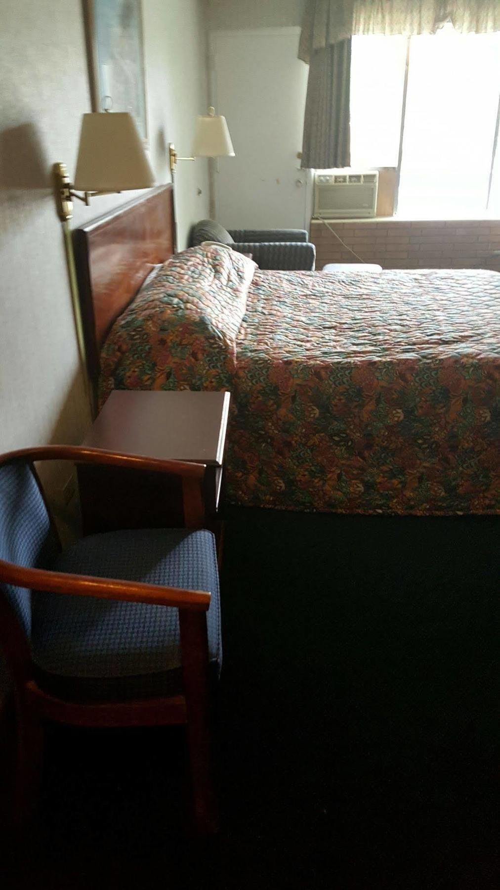 The Carolinian Inn Wilmington Eksteriør bilde